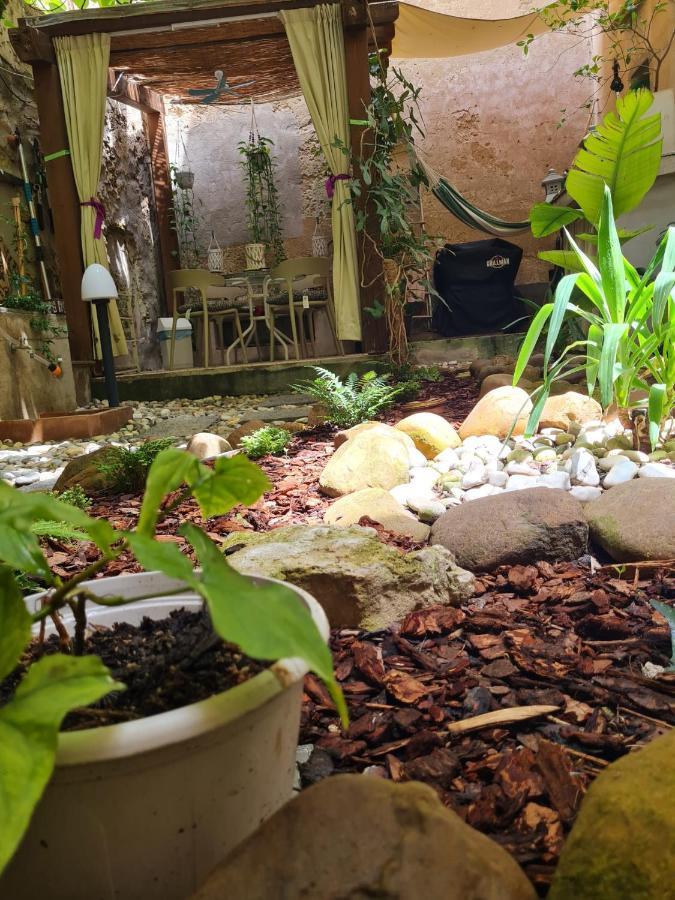 Ai Due Cortili Apartamento Trapani Exterior foto