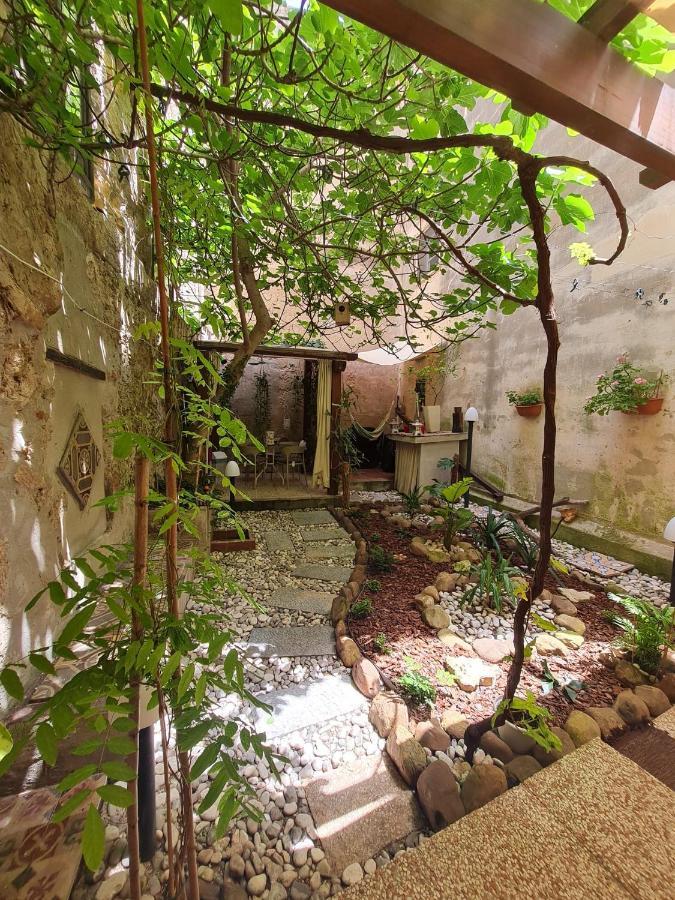 Ai Due Cortili Apartamento Trapani Exterior foto